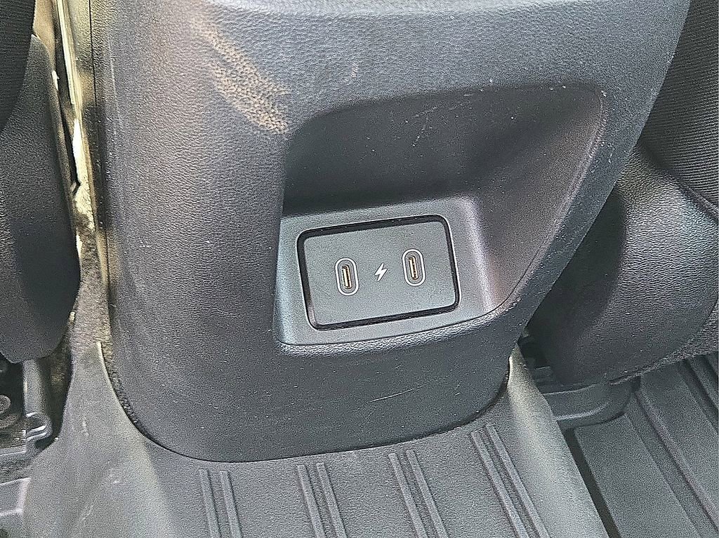 Used 2024 Hyundai Elantra SEL image 14