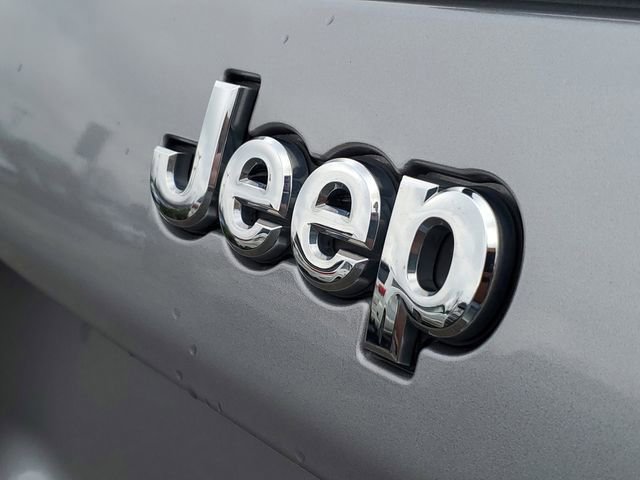 Used 2021 Jeep Cherokee Sport w/ Popular Appearance Group image 11