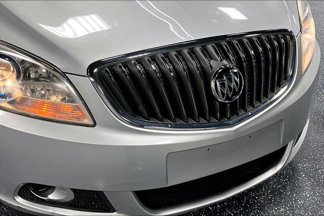 Used 2012 Buick Verano Leather FWD image 24