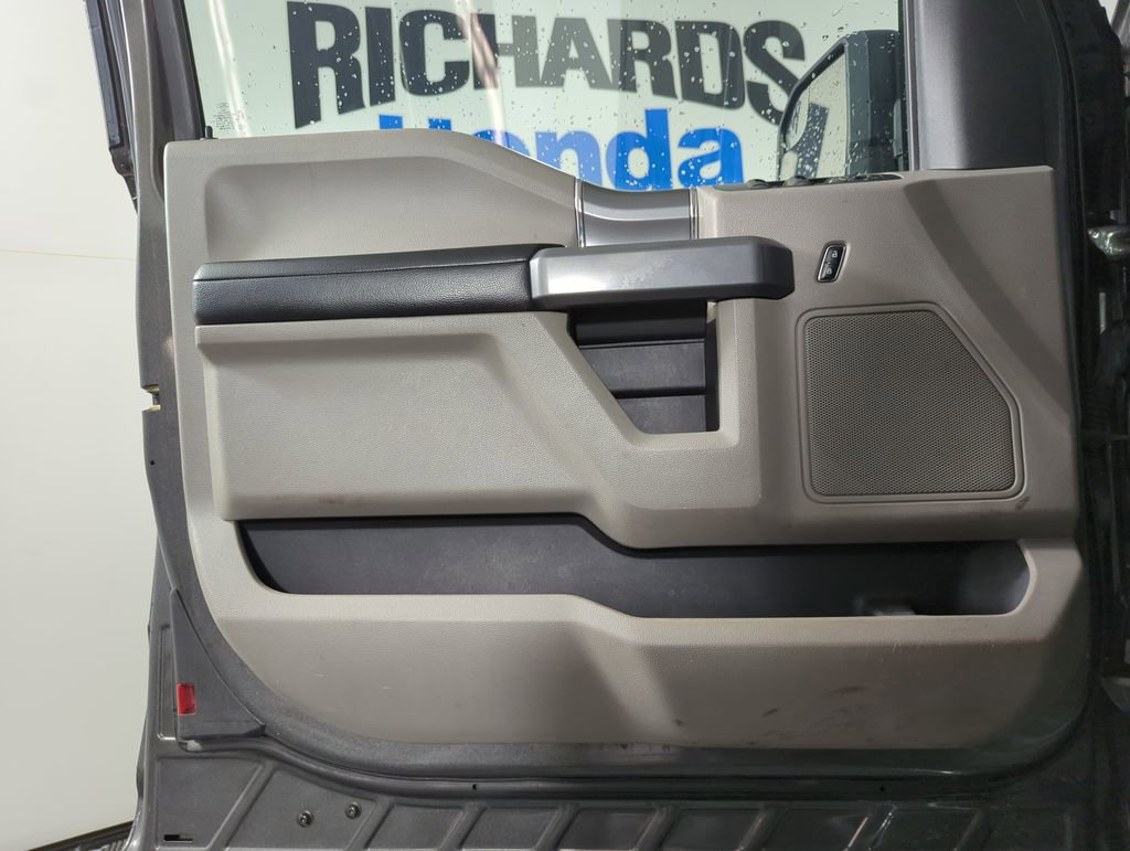 Used 2018 Ford F150 XLT w/ Equipment Group 301A Mid image 8