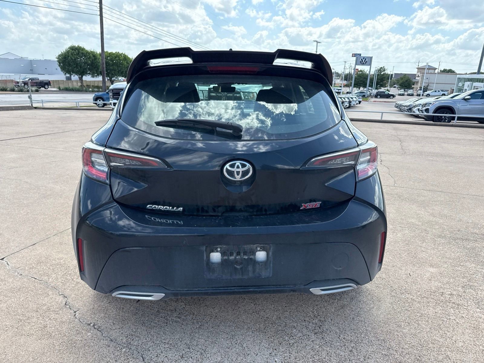 Used 2021 Toyota Corolla XSE FWD image 6
