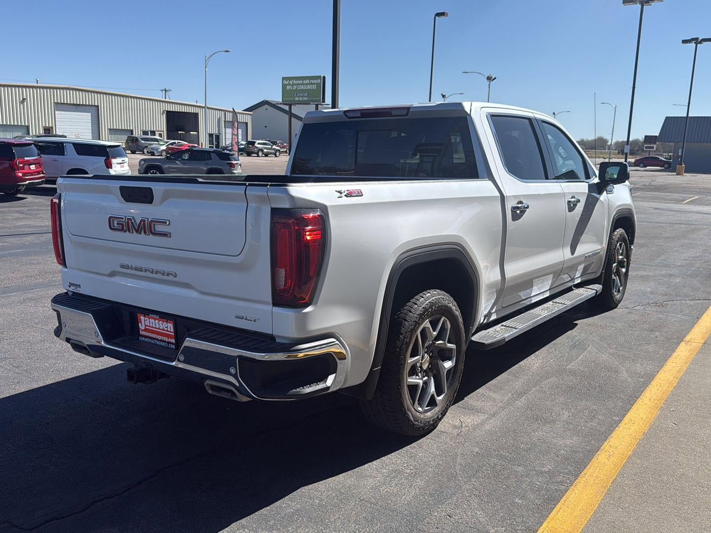 Used 2024 GMC Sierra 1500 SLT w/ SLT Premium Plus Package AWD/4WD image 7