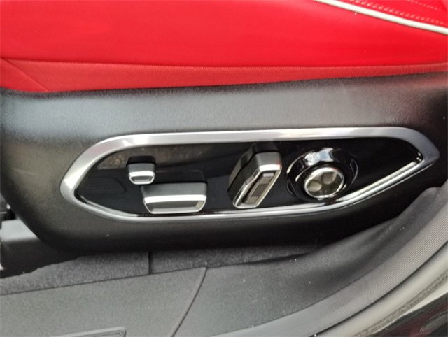 Used 2024 Jeep Wagoneer Launch Edition image 12