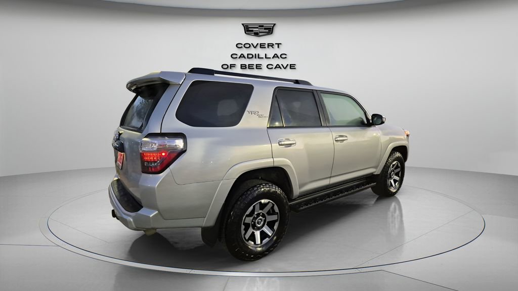 Used 2024 Toyota 4Runner TRD Off-Road image 9