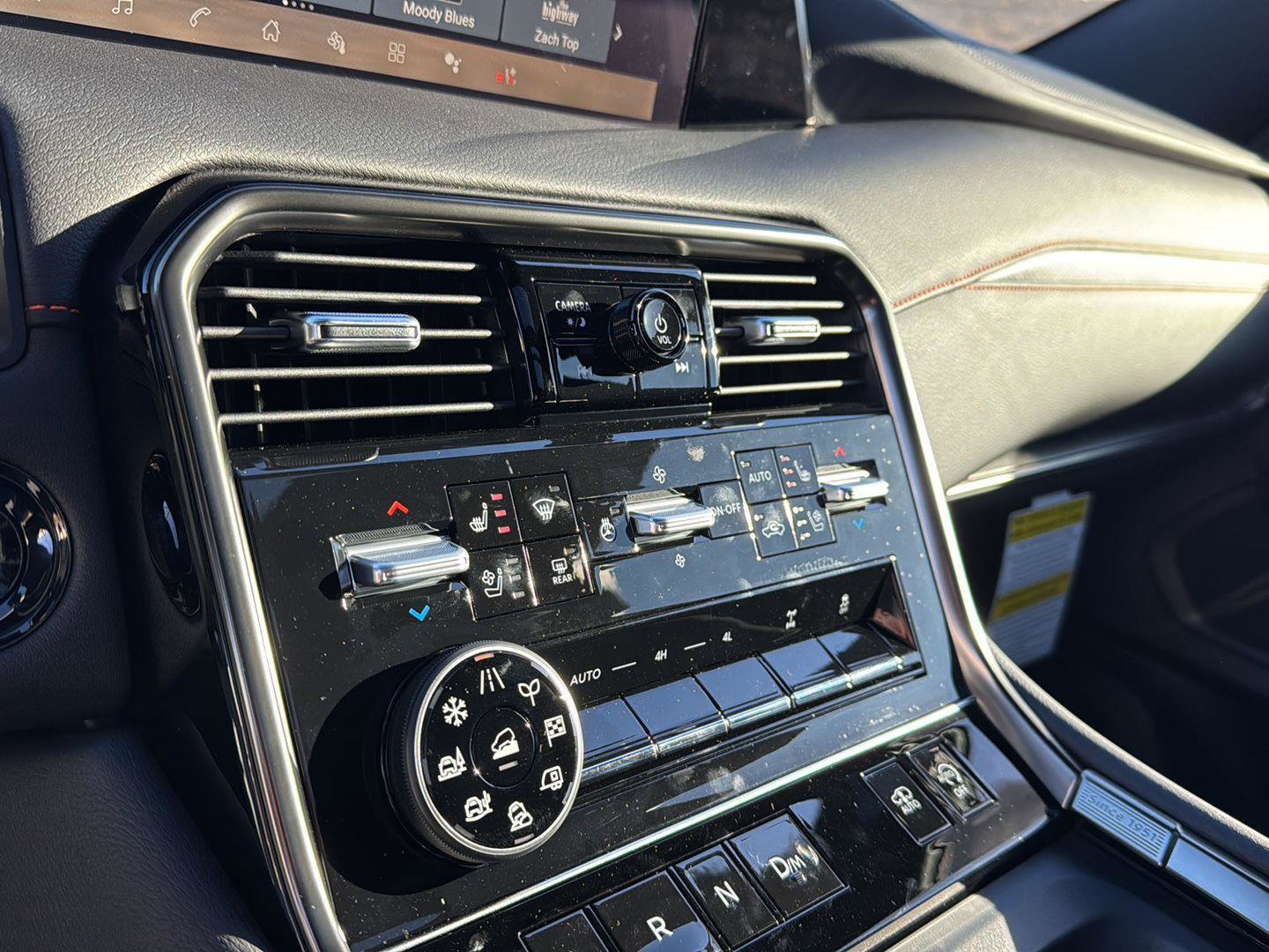 New 2026 Nissan Armada PRO-4X image 22