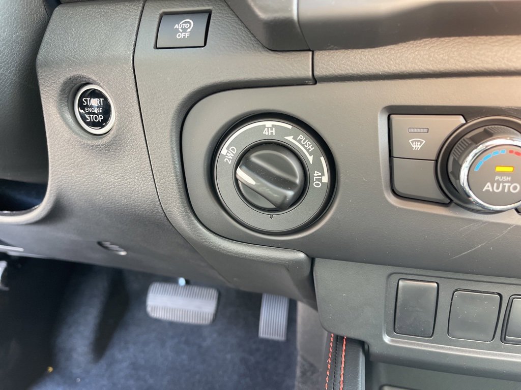 New 2025 Nissan Frontier PRO-4X image 10
