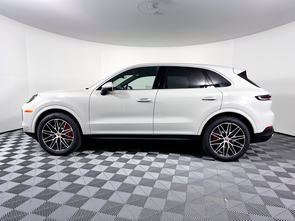New 2026 Porsche Cayenne S AWD/4WD image 2