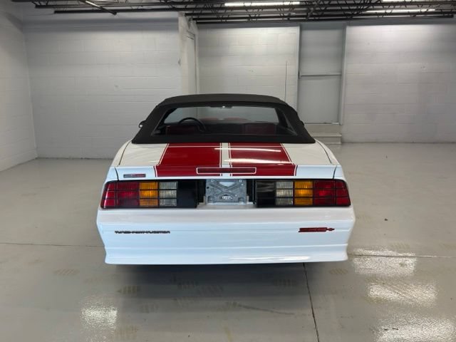 Used 1992 Chevrolet Camaro Z28 RWD image 7
