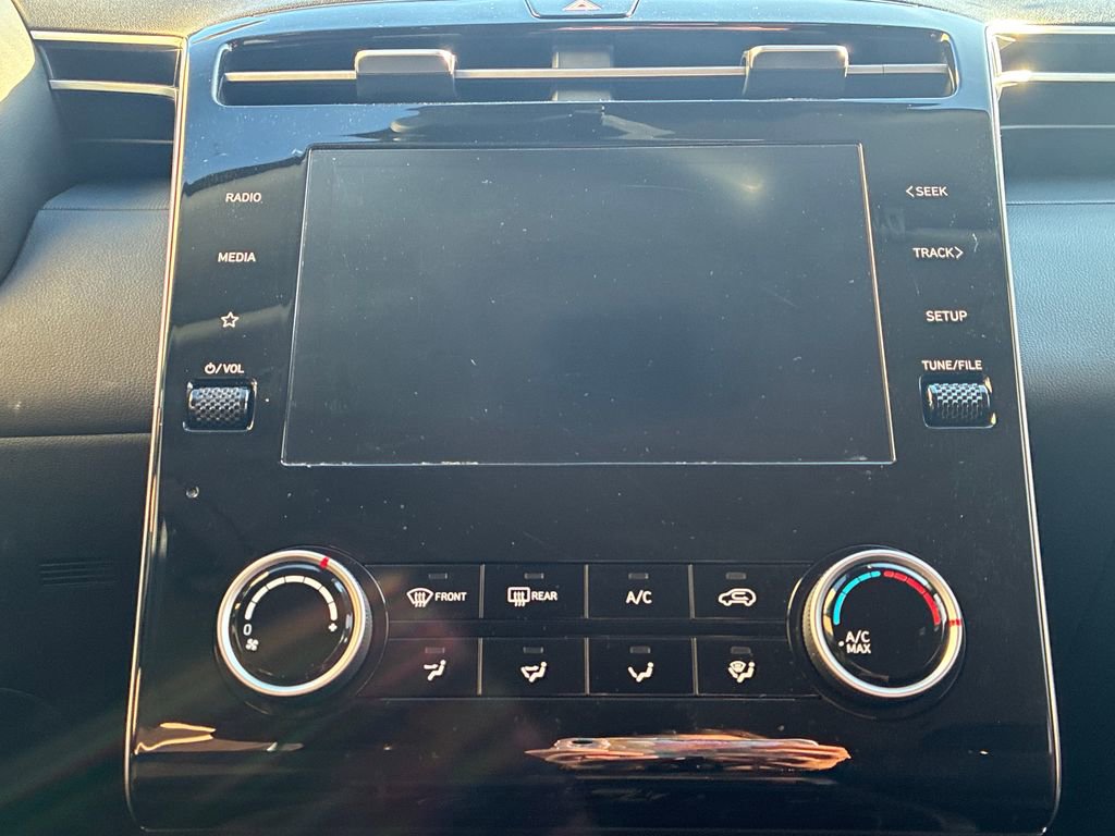 Used 2022 Hyundai Tucson SE image 24