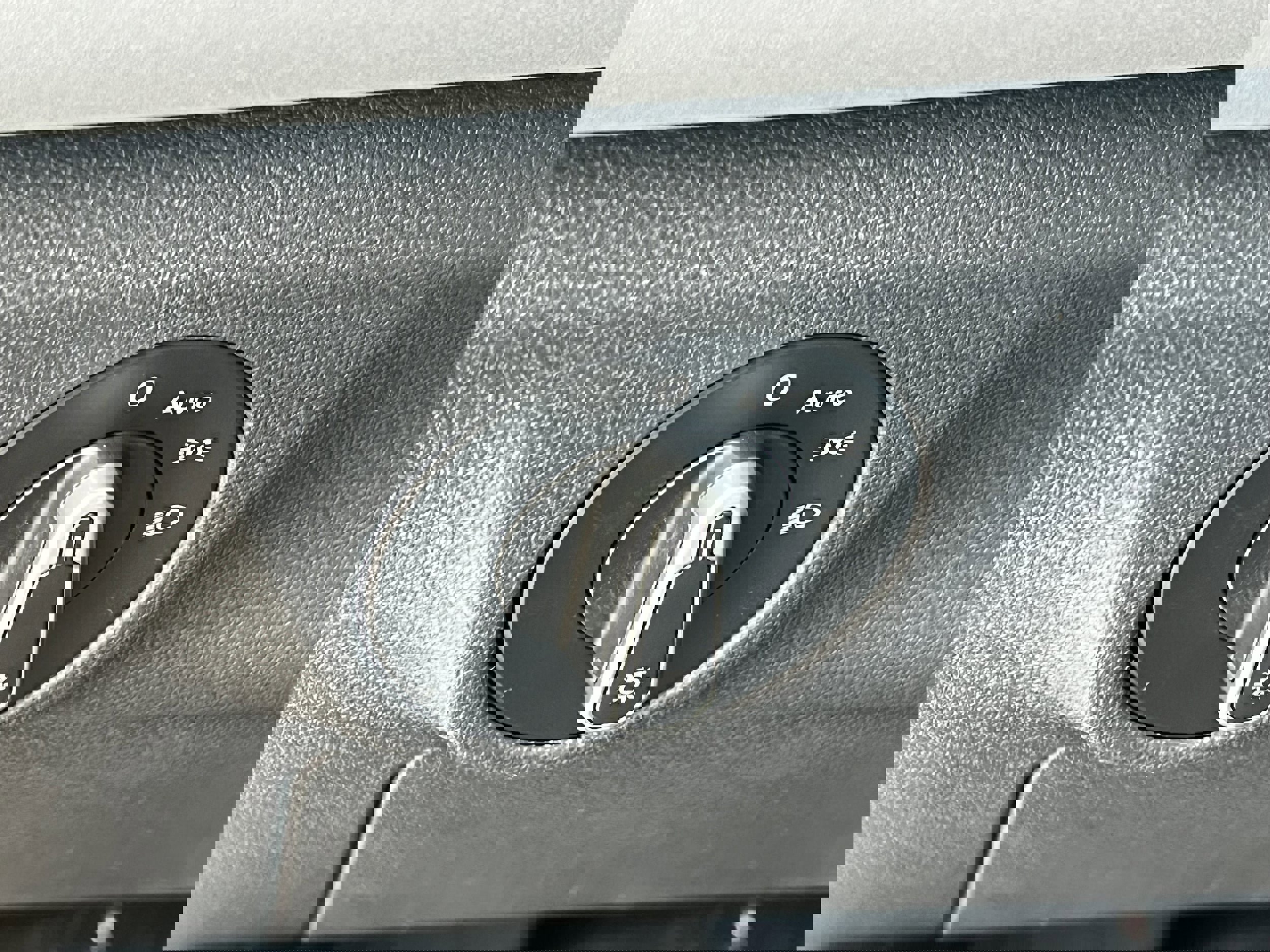 New 2025 Volkswagen Jetta SE image 20