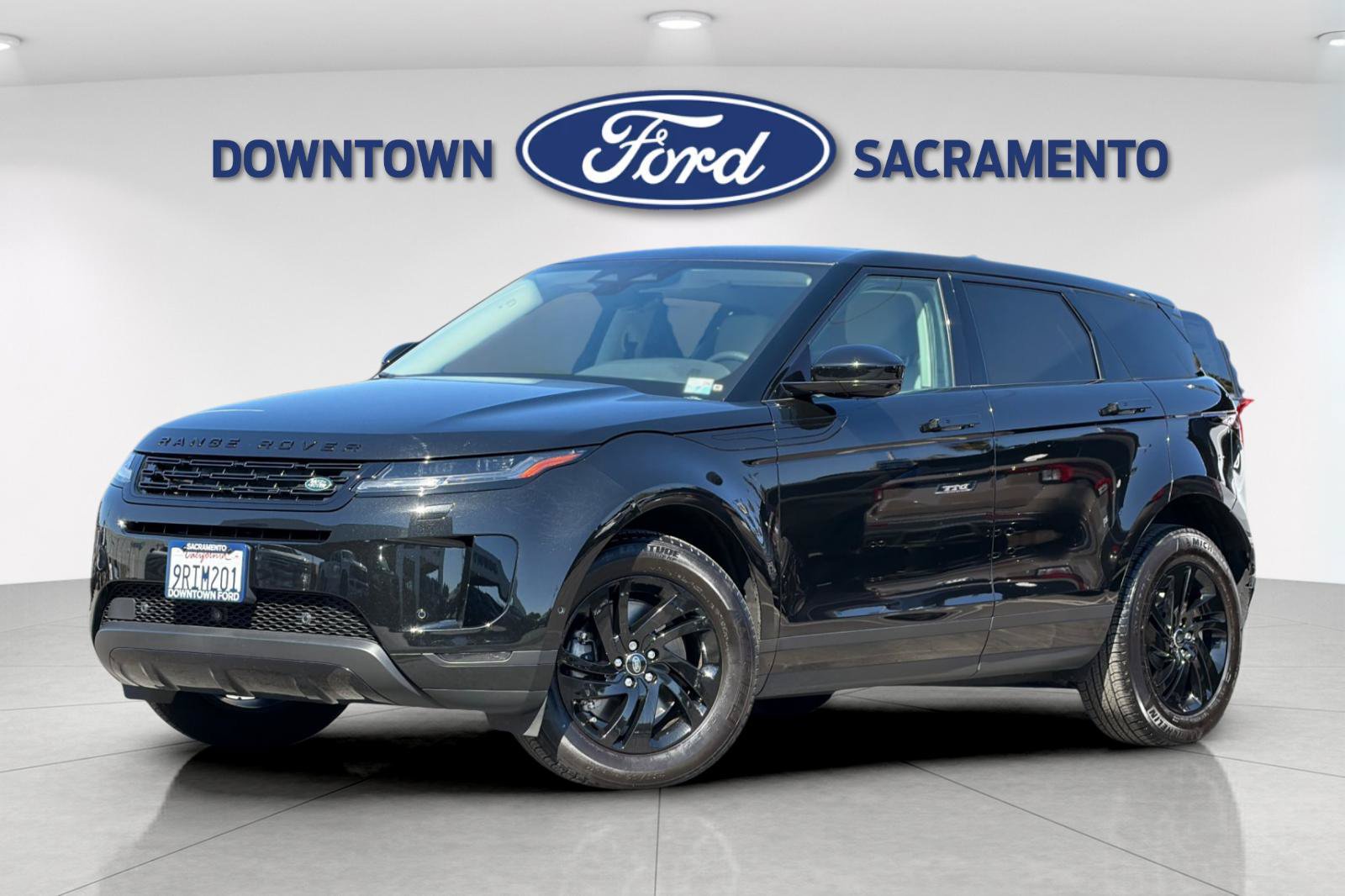 Used 2025 Land Rover Range Rover Evoque S AWD/4WD image 1