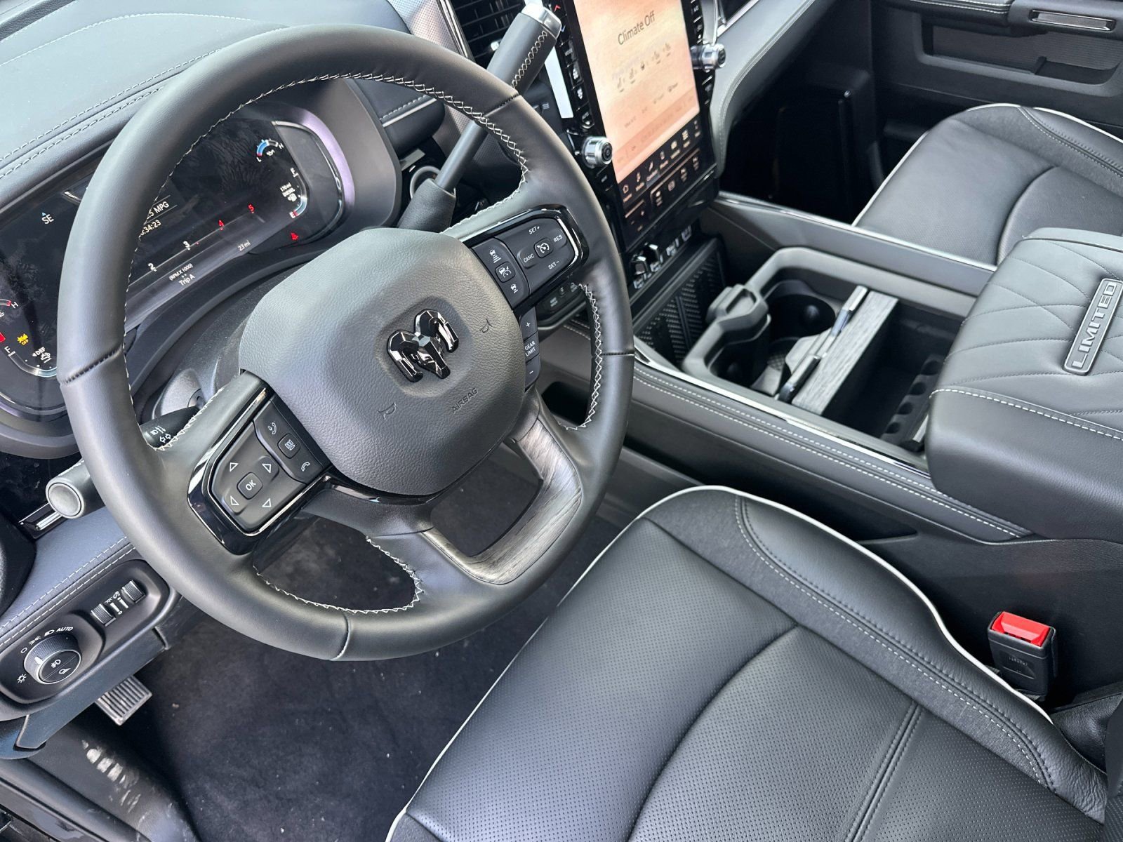 New 2026 RAM 2500 Limited image 10