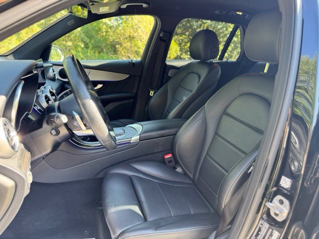 Used 2022 Mercedes-Benz GLC 300 image 10