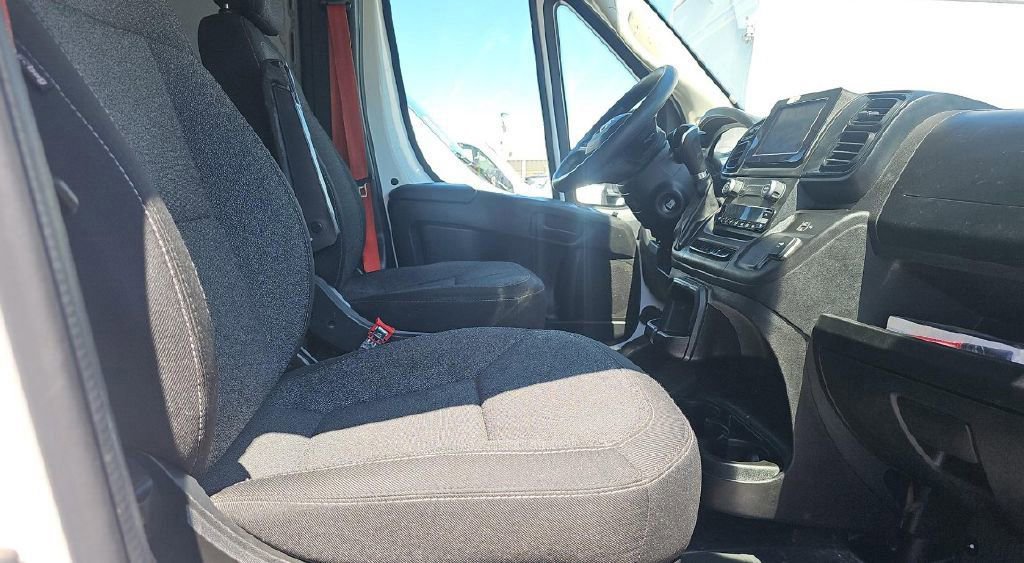 Used 2023 RAM ProMaster 3500 w/ Driver Convenience Group FWD image 2