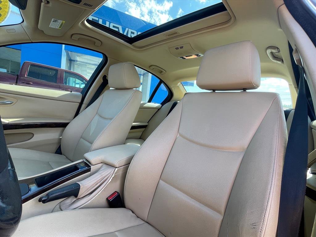 Used 2006 BMW 325i Sedan image 21