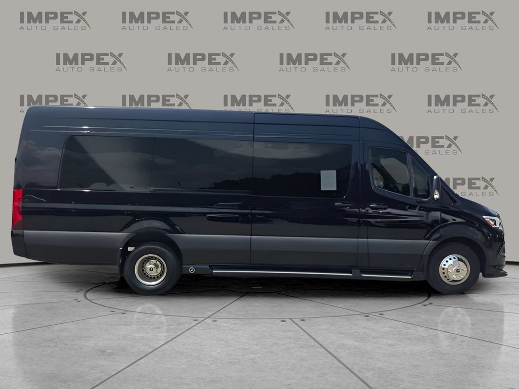 Used 2024 Mercedes-Benz Sprinter 3500 image 6