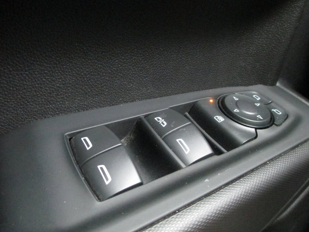 Certified 2024 Chevrolet Silverado 1500 Custom image 22