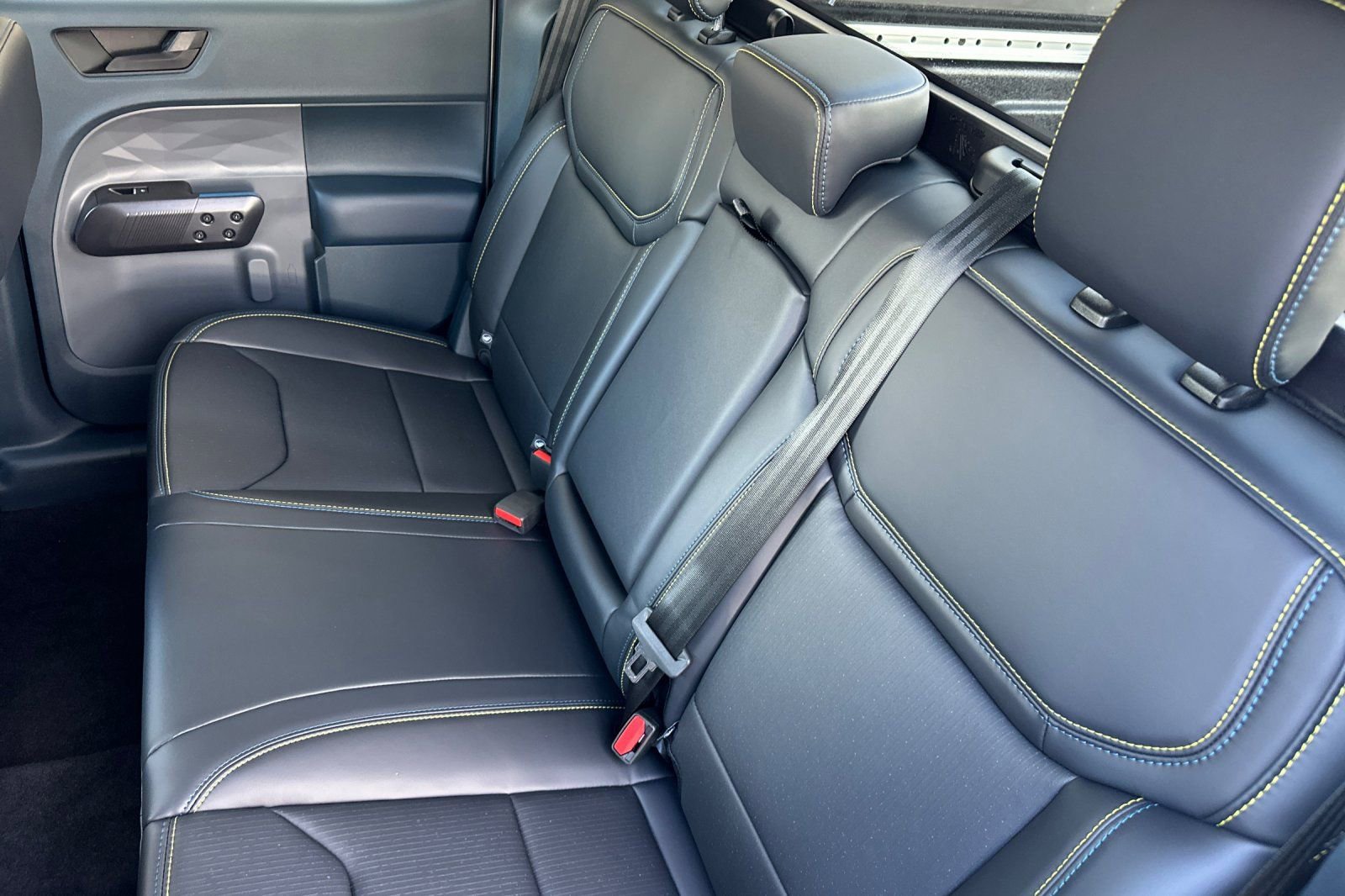 New 2026 Ford Maverick Lobo image 11