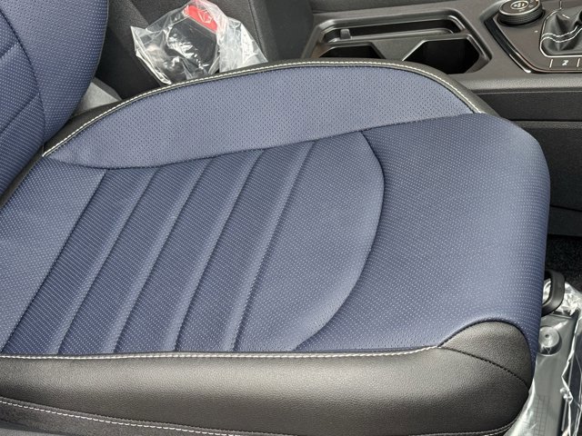 New 2025 Volkswagen Taos SEL image 8