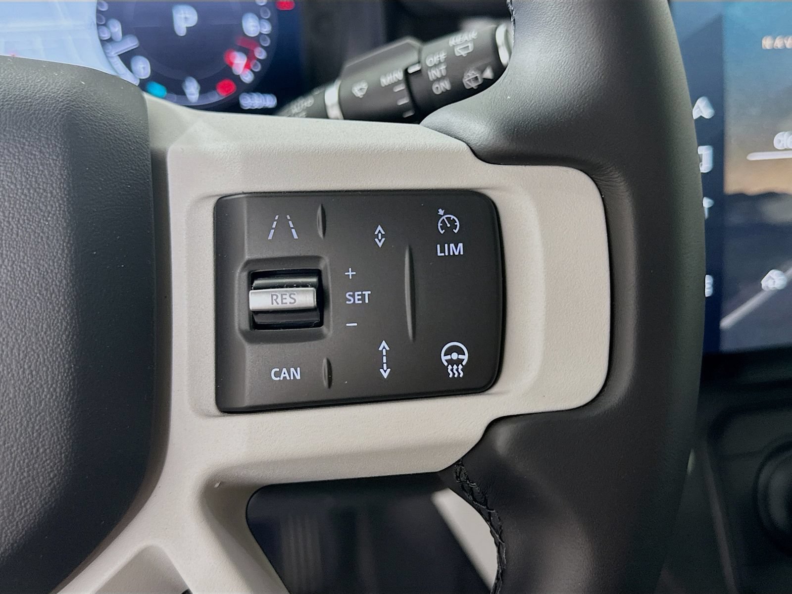 New 2026 Land Rover Defender 110 S AWD/4WD image 20
