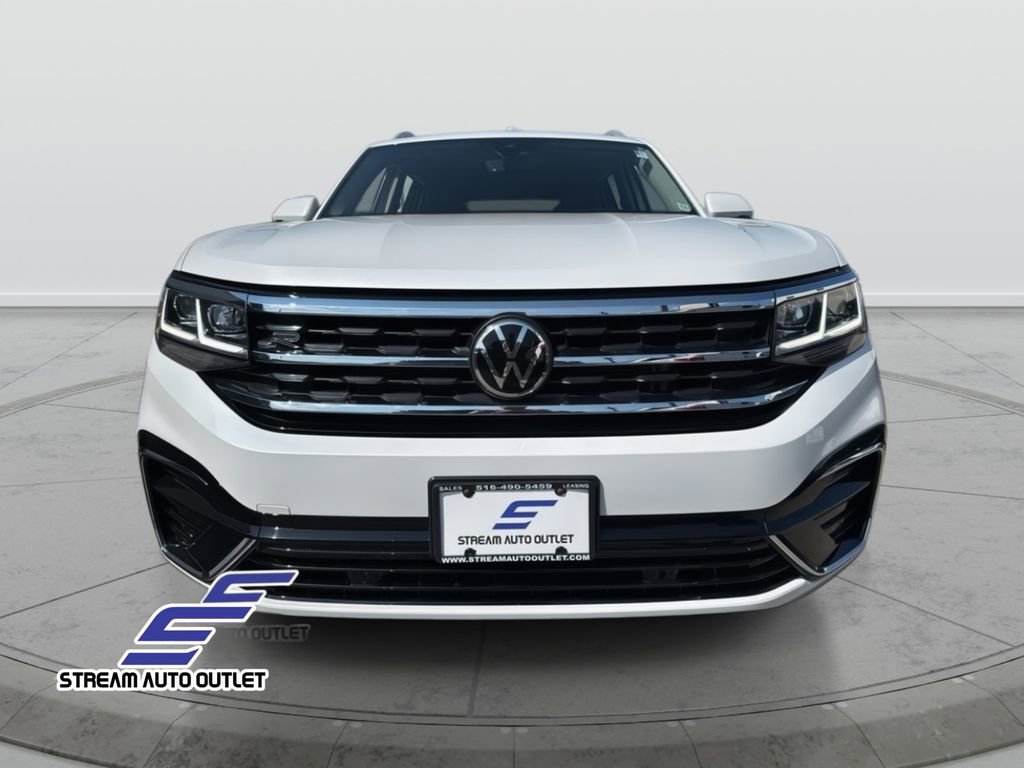 Used 2022 Volkswagen Atlas SEL R-Line image 2