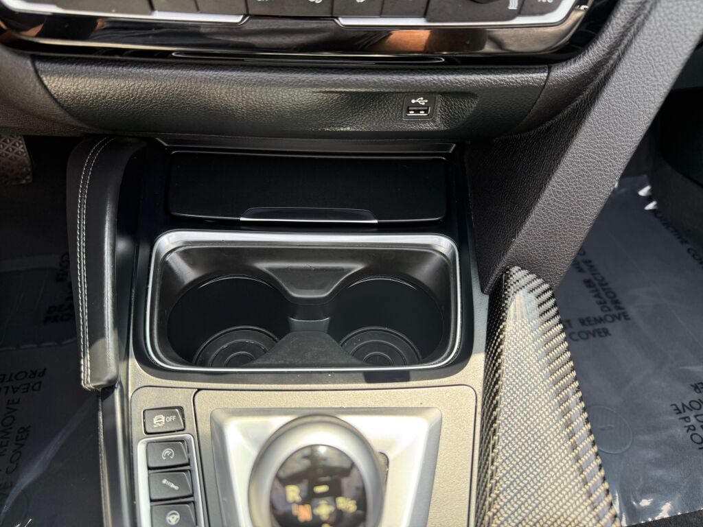 Used 2020 BMW M4 Convertible w/ Competition Package RWD image 29