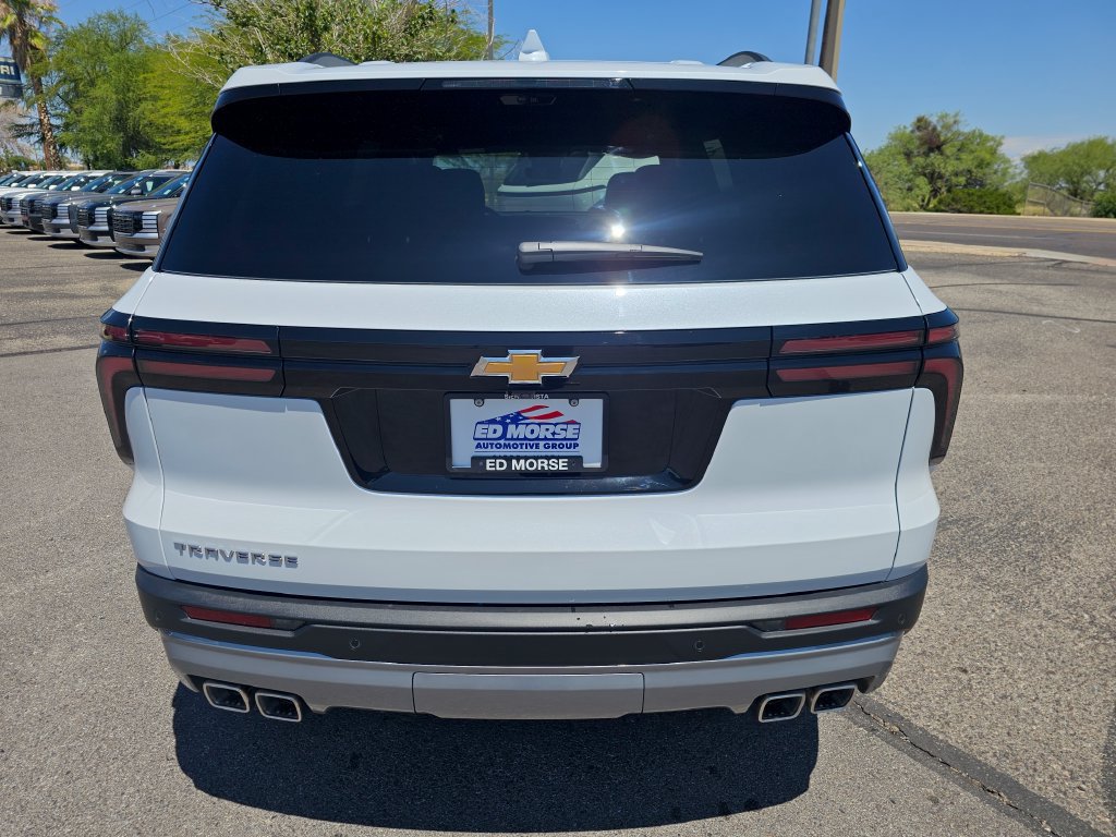 New 2026 Chevrolet Traverse LT w/ Enhanced Driving Package FWD image 4