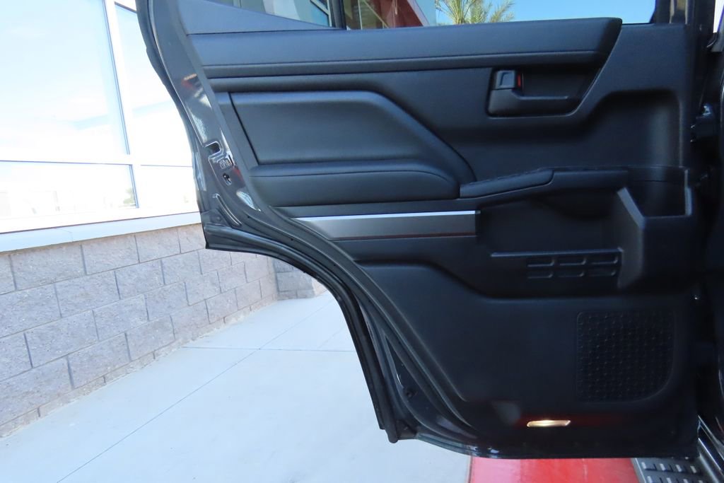 Used 2025 Toyota 4Runner TRD Off-Road image 24