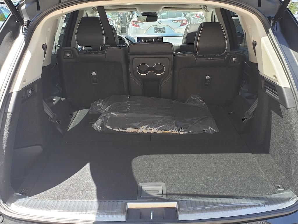 New 2026 Acura MDX SH-AWD w/ Advance Package image 5