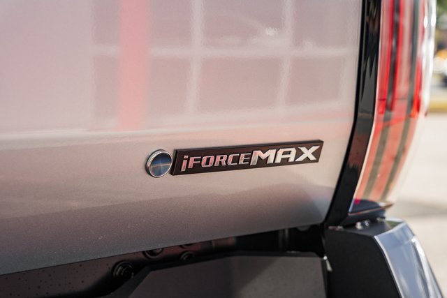 New 2026 Toyota Tundra Platinum image 9