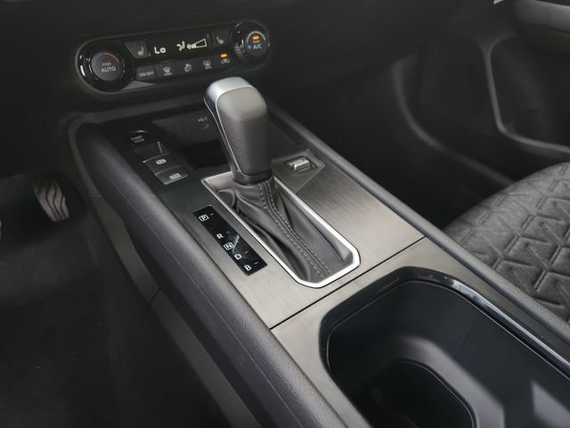 New 2027 Nissan Kicks SV w/ SV Premium Package FWD image 19