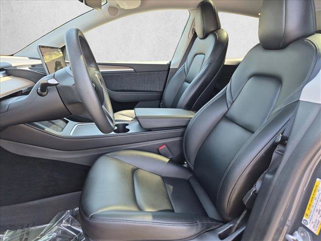 Used 2024 Tesla Model Y Long Range AWD/4WD image 16