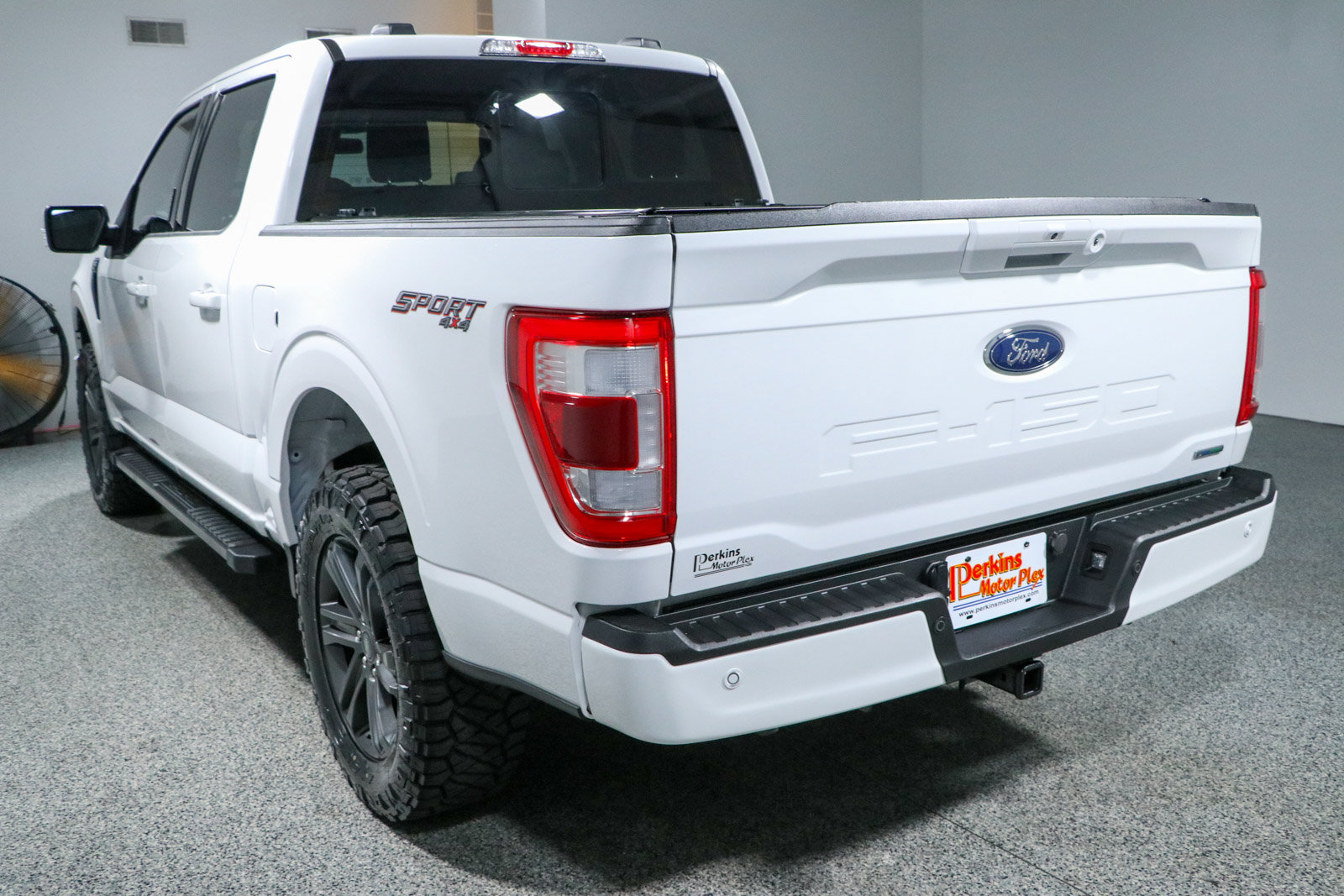 Used 2023 Ford F150 Lariat w/ Equipment Group 502A High AWD/4WD image 10
