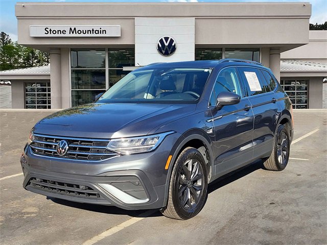Certified 2023 Volkswagen Tiguan SE