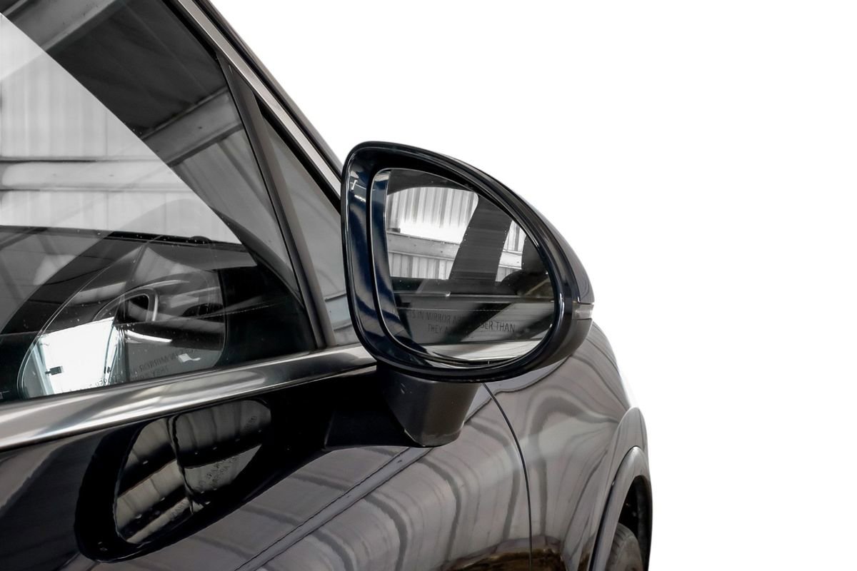 Used 2018 Porsche Cayenne Turbo image 42