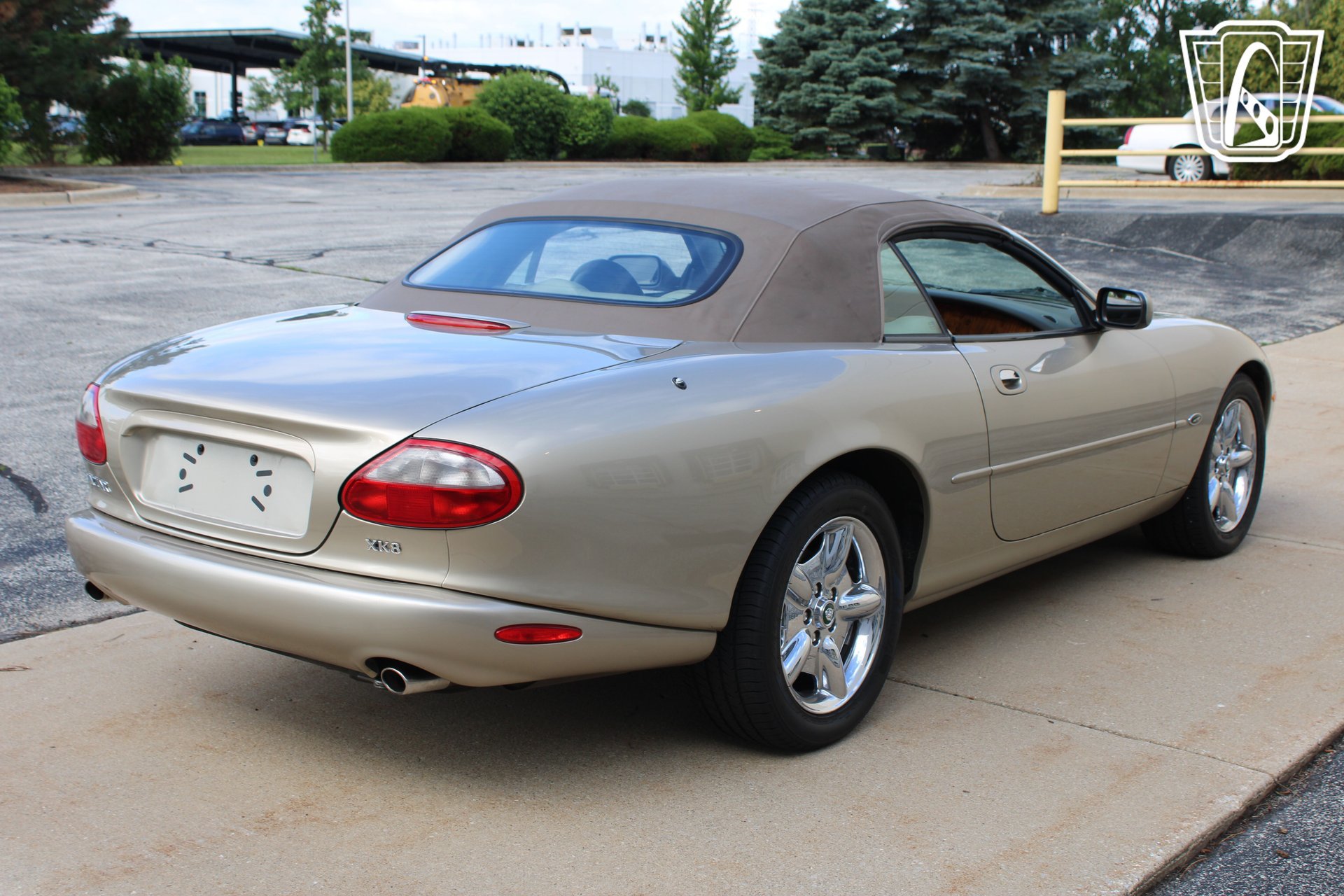 Used 1999 Jaguar XK8 Convertible RWD image 7