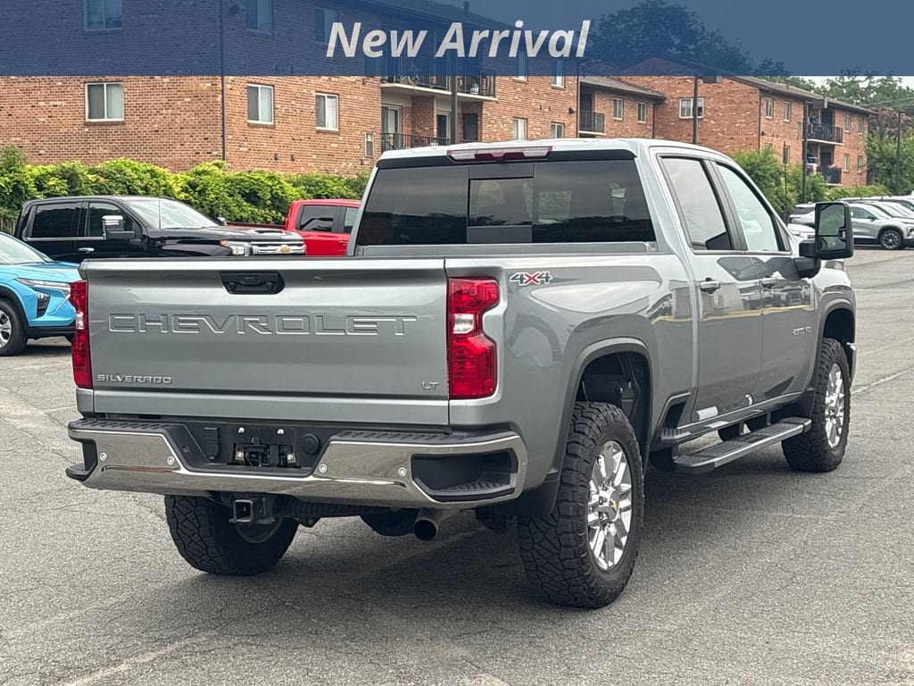 Certified 2026 Chevrolet Silverado 2500 LT w/ All Star Edition AWD/4WD image 3