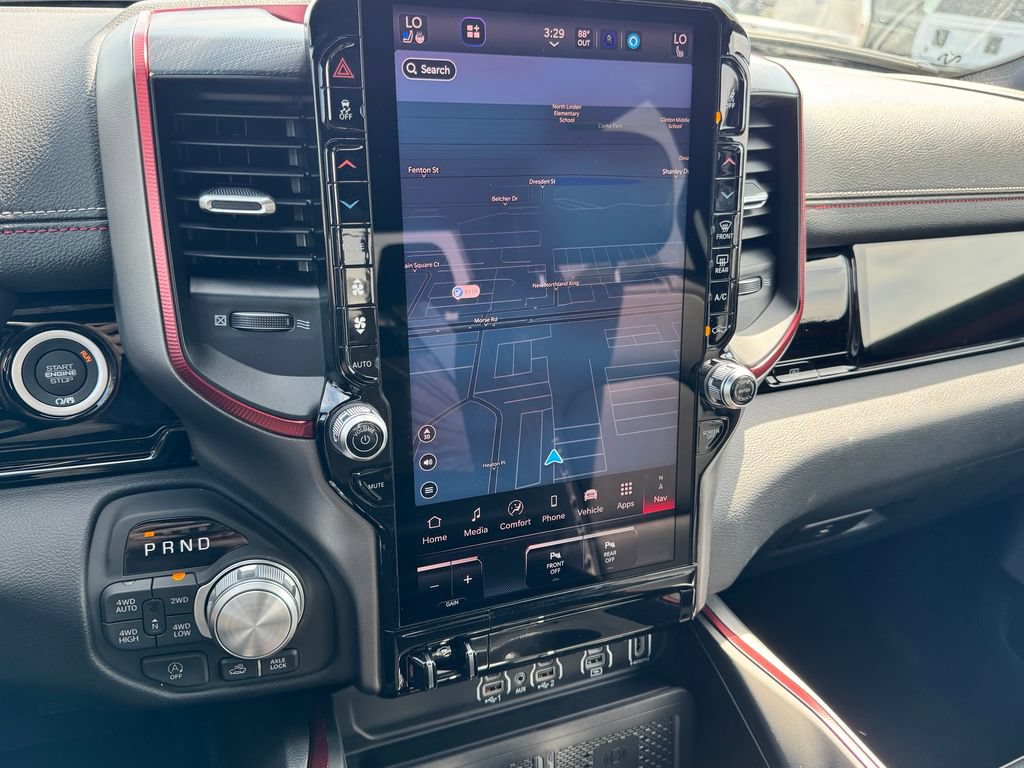 New 2026 RAM 1500 Rebel AWD/4WD image 18