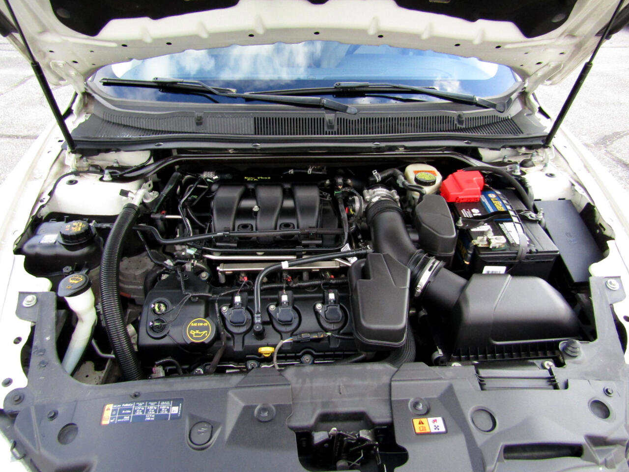 Used 2017 Ford Taurus Limited image 31