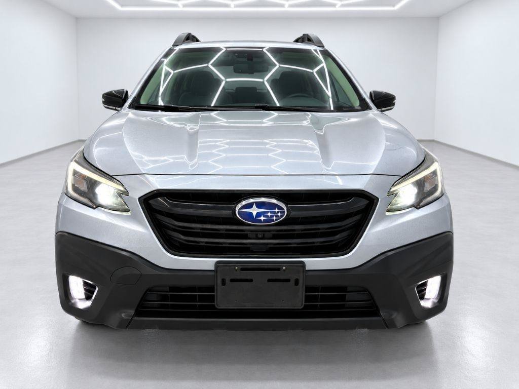 Used 2020 Subaru Outback Onyx Edition XT AWD/4WD image 8