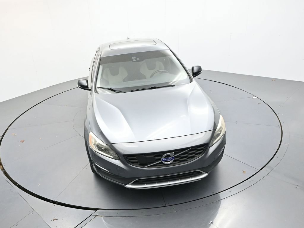 Used 2017 Volvo S60 T5 Cross Country Platinum image 24