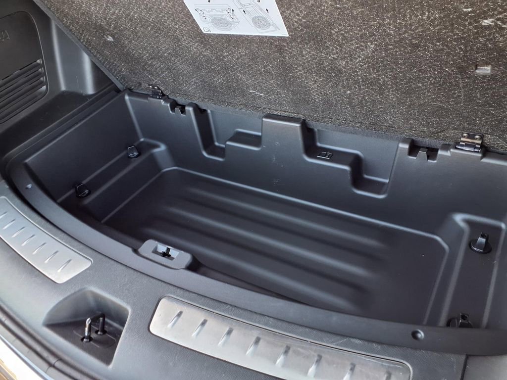 Used 2023 Buick Enclave Essence FWD image 30