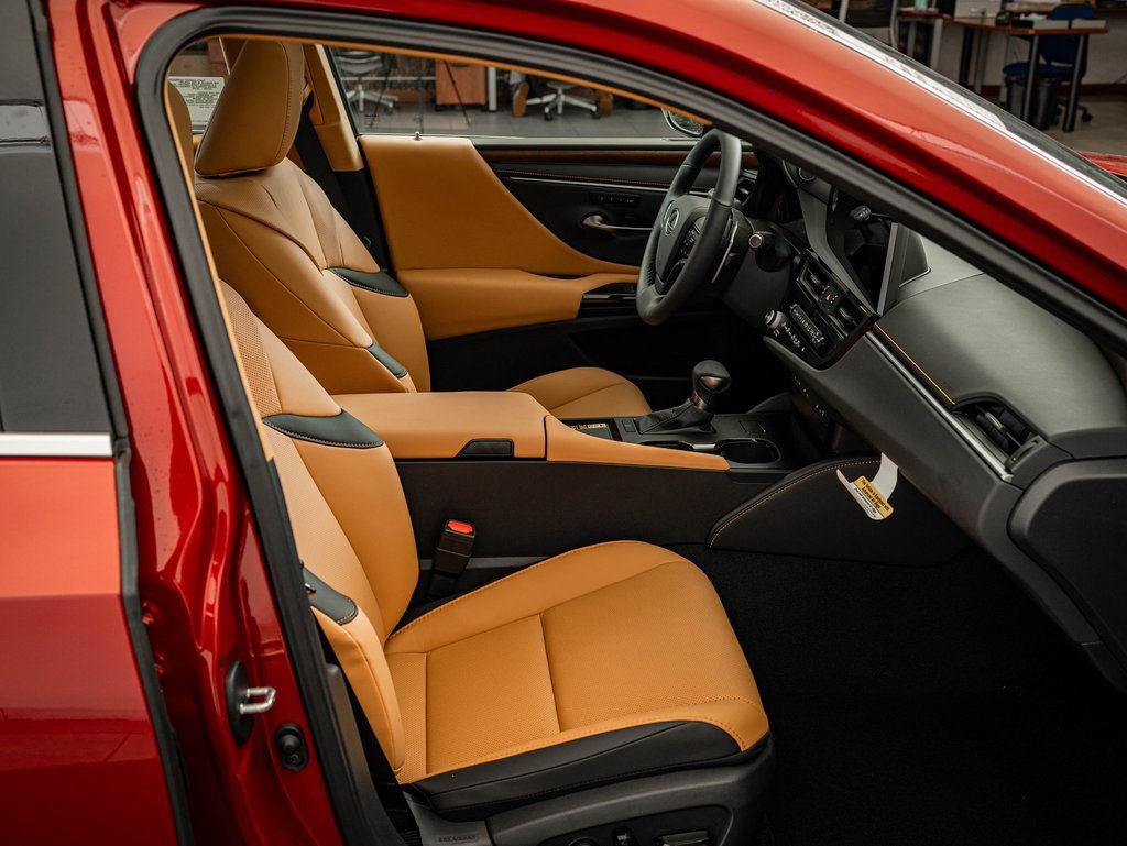 New 2025 Lexus ES 350 w/ Premium Package image 21