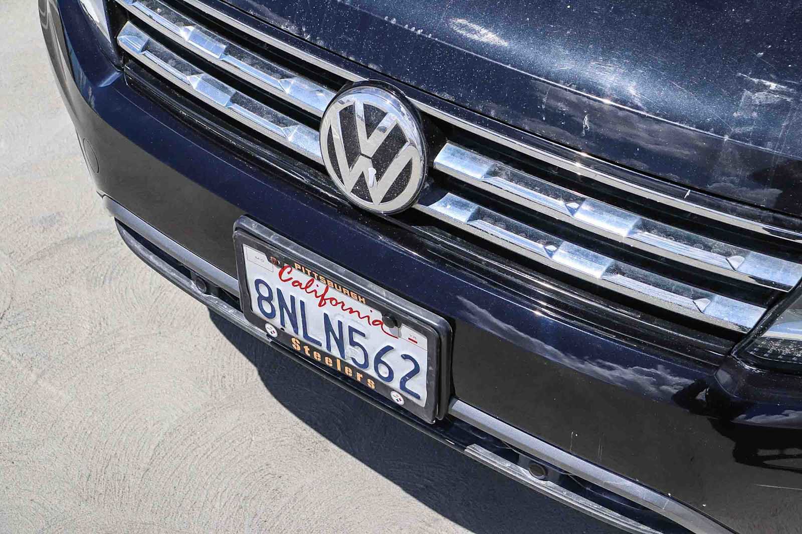 Used 2020 Volkswagen Tiguan SEL FWD image 8