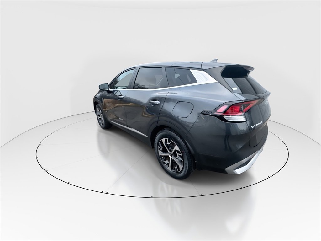 Used 2023 Kia Sportage EX image 6