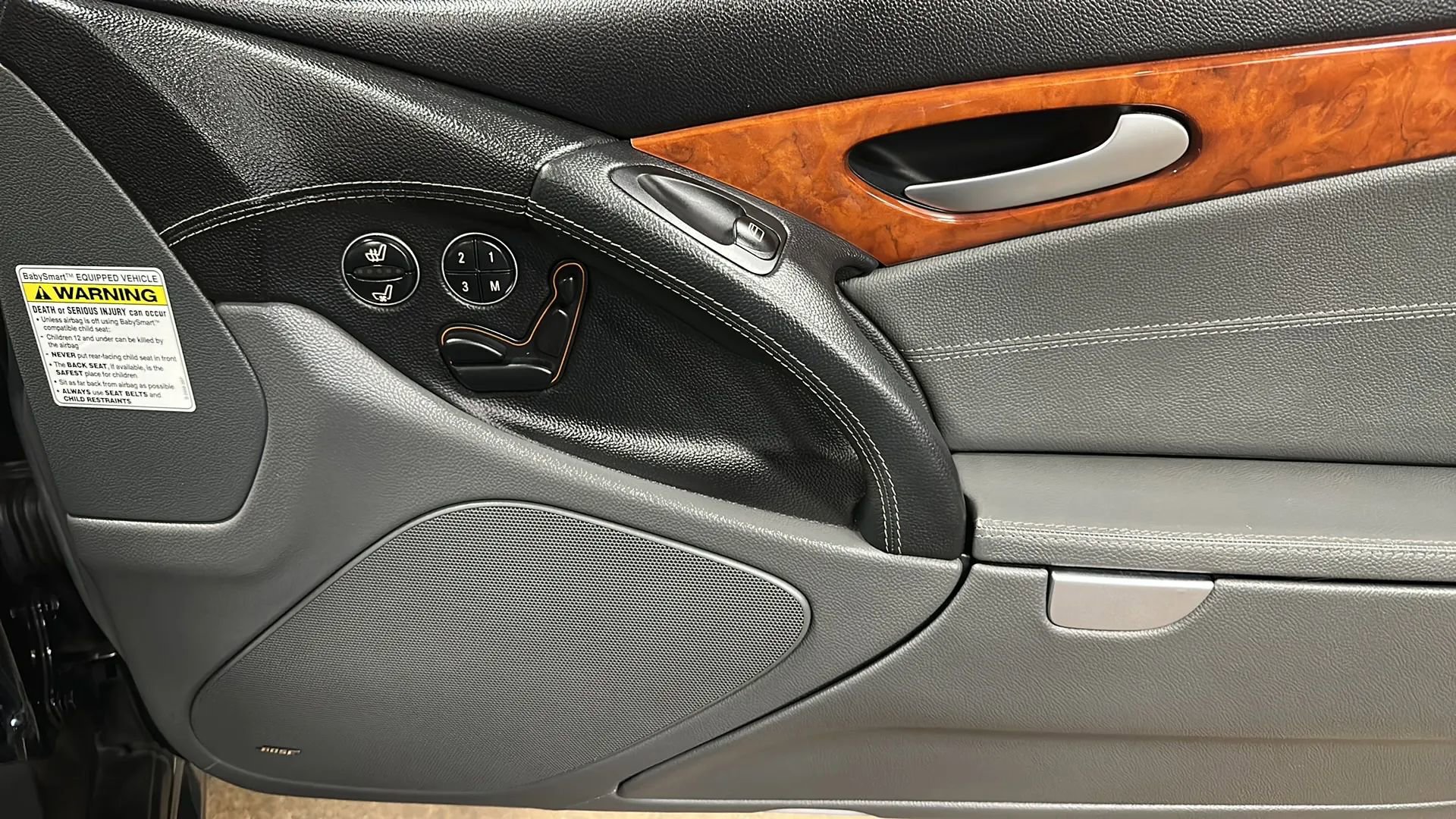 Used 2004 Mercedes-Benz SL 55 AMG image 26