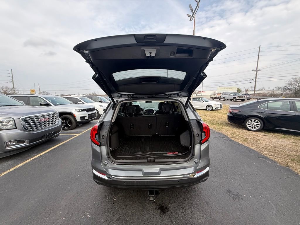 Used 2018 GMC Terrain SLT w/ Infotainment Package II image 18