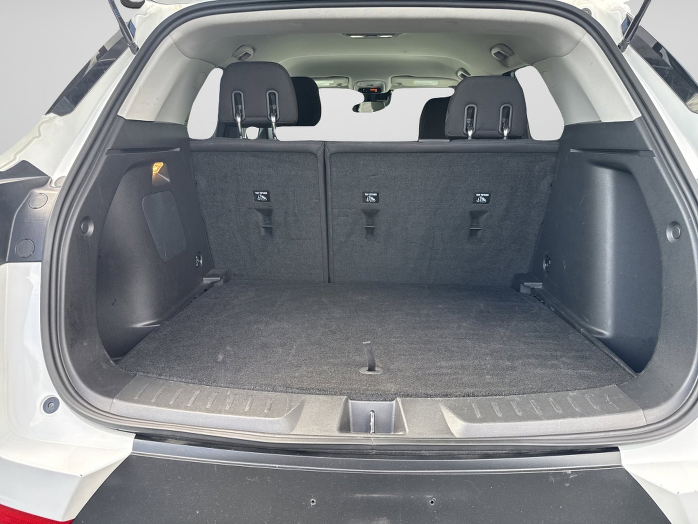 Used 2025 Chevrolet TrailBlazer LT AWD/4WD image 8