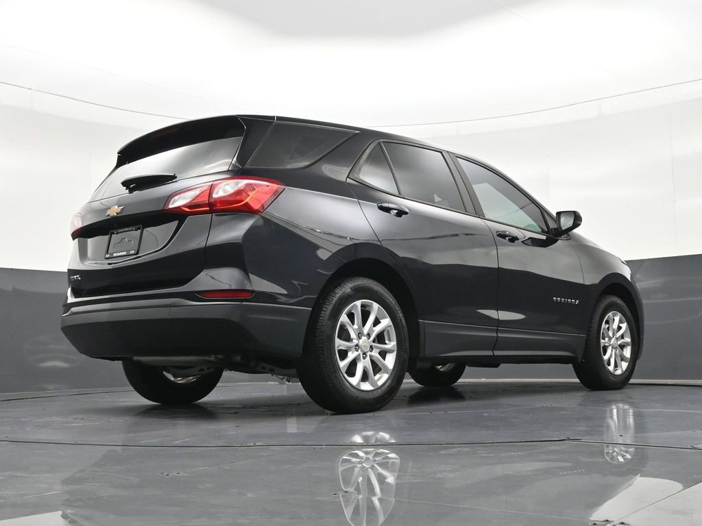 Used 2020 Chevrolet Equinox LS FWD image 30