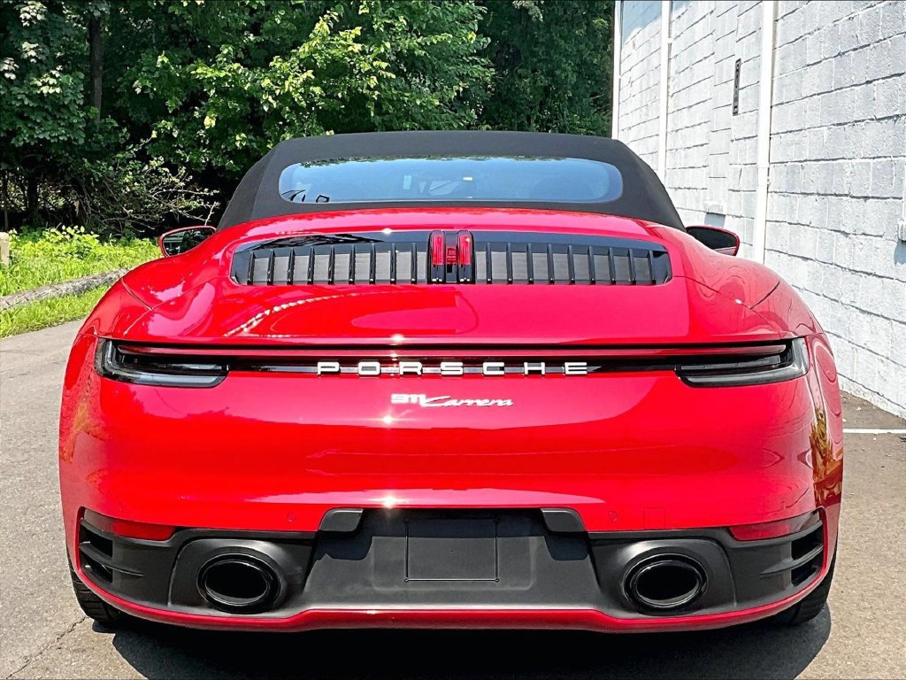 Certified 2023 Porsche 911 Carrera RWD image 9